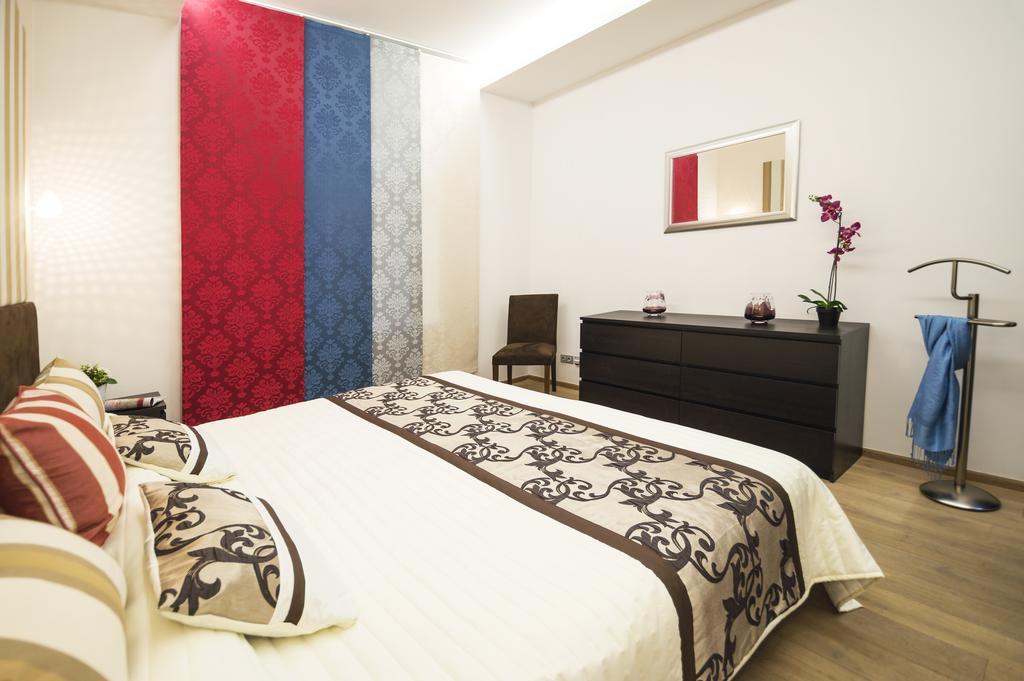 Luxury Apartments Pricna Praga Esterno foto
