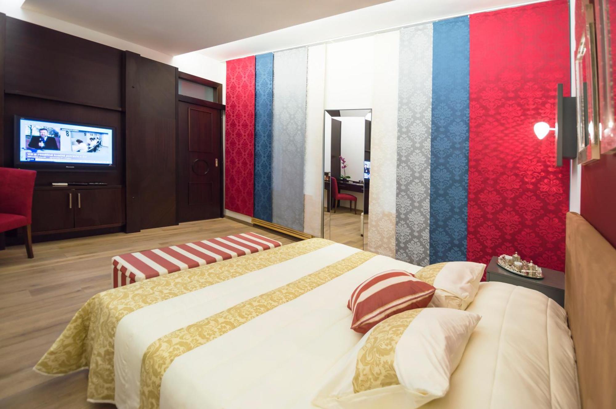 Luxury Apartments Pricna Praga Esterno foto