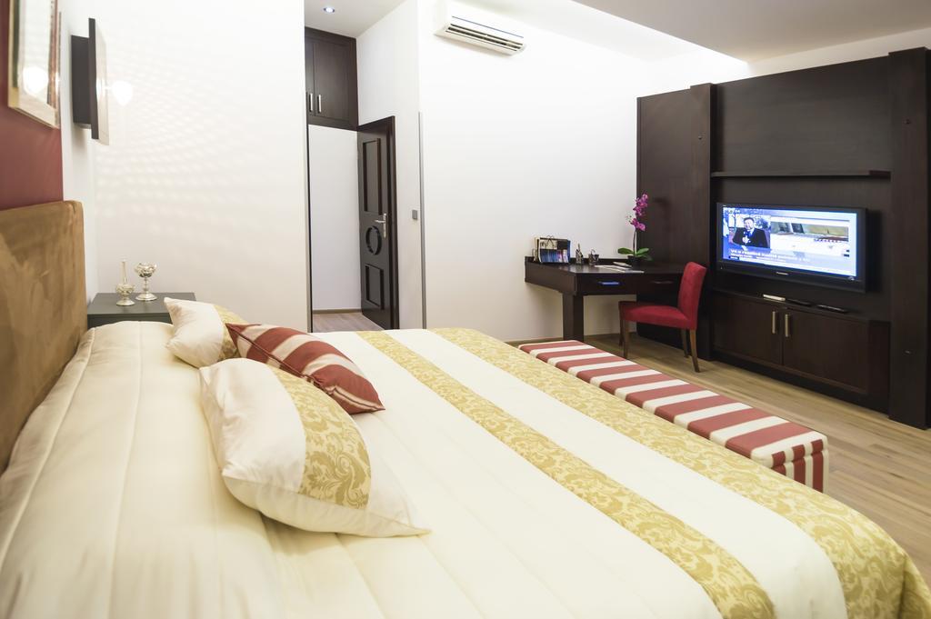 Luxury Apartments Pricna Praga Esterno foto
