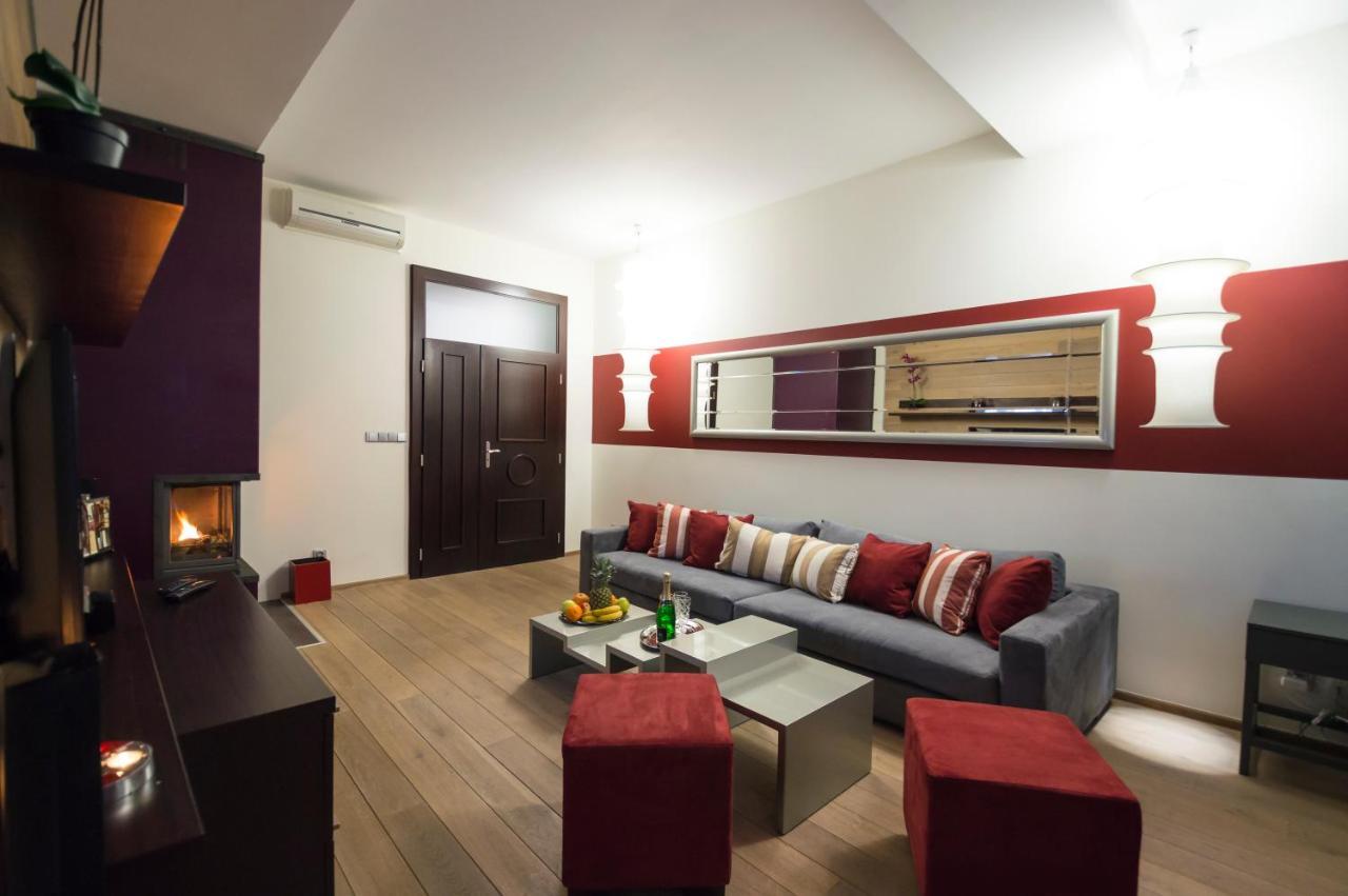 Luxury Apartments Pricna Praga Esterno foto